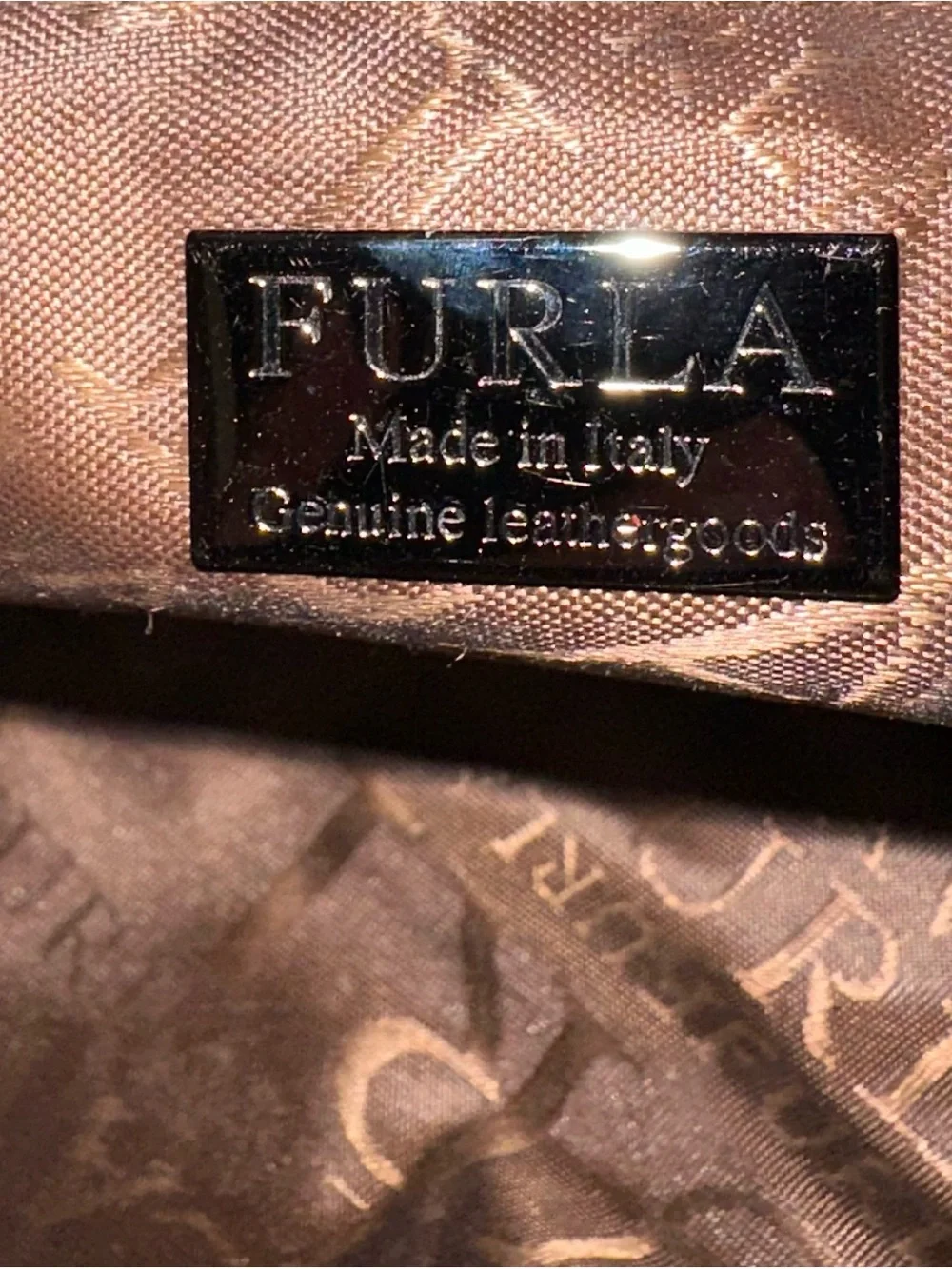 Vintage Furla Brown Croc-Embossed Shoulder Bag with Hoop Detail - Picture 6 of 6